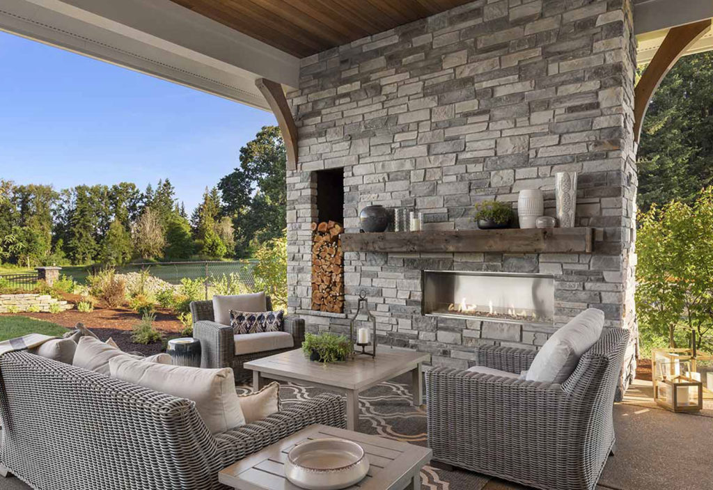 Outdoor Living - CSI - Canadian Stone Industries ENG