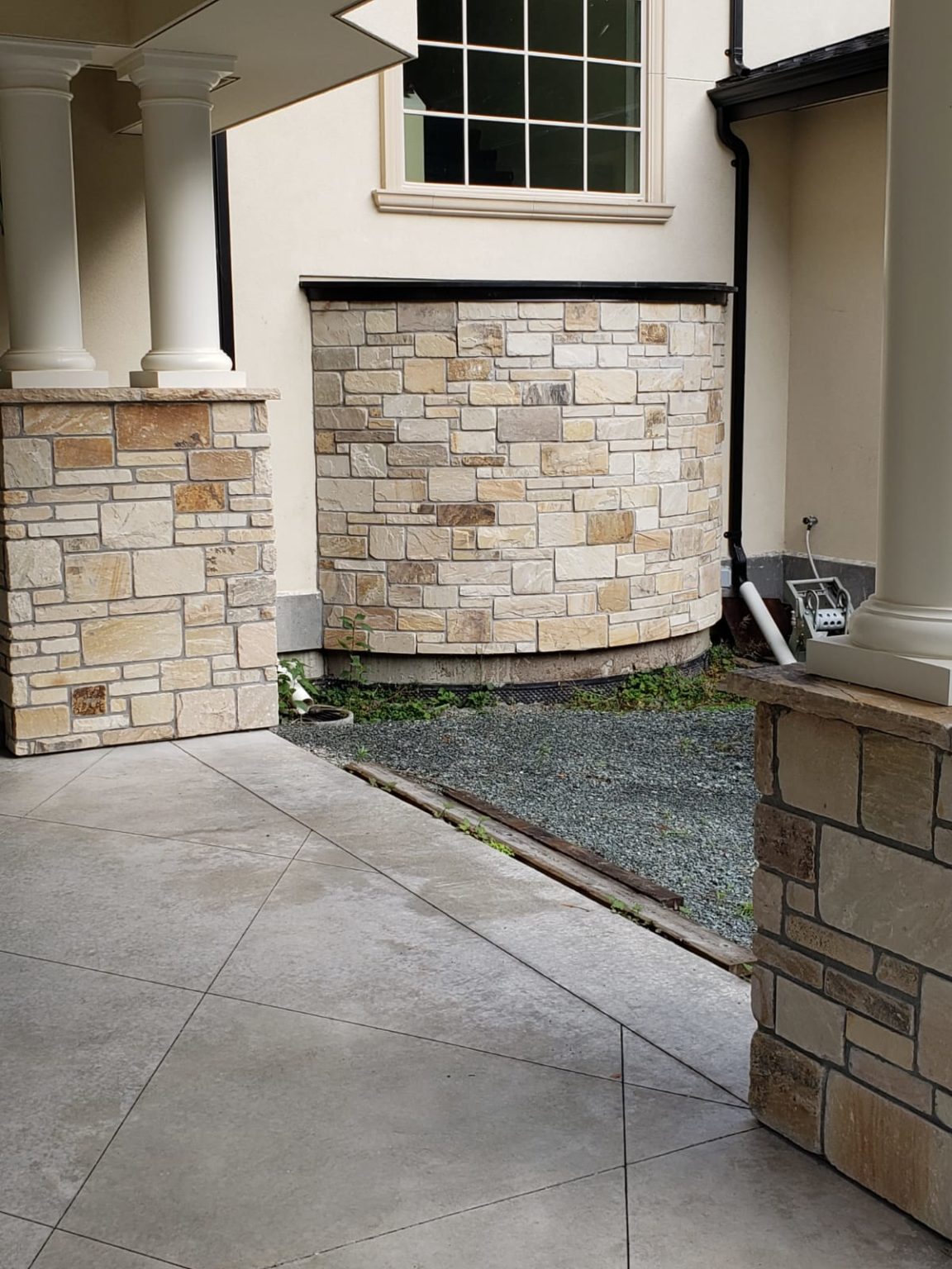 3 Course Ashlar Pangaea® Natural Stone CSI ENG