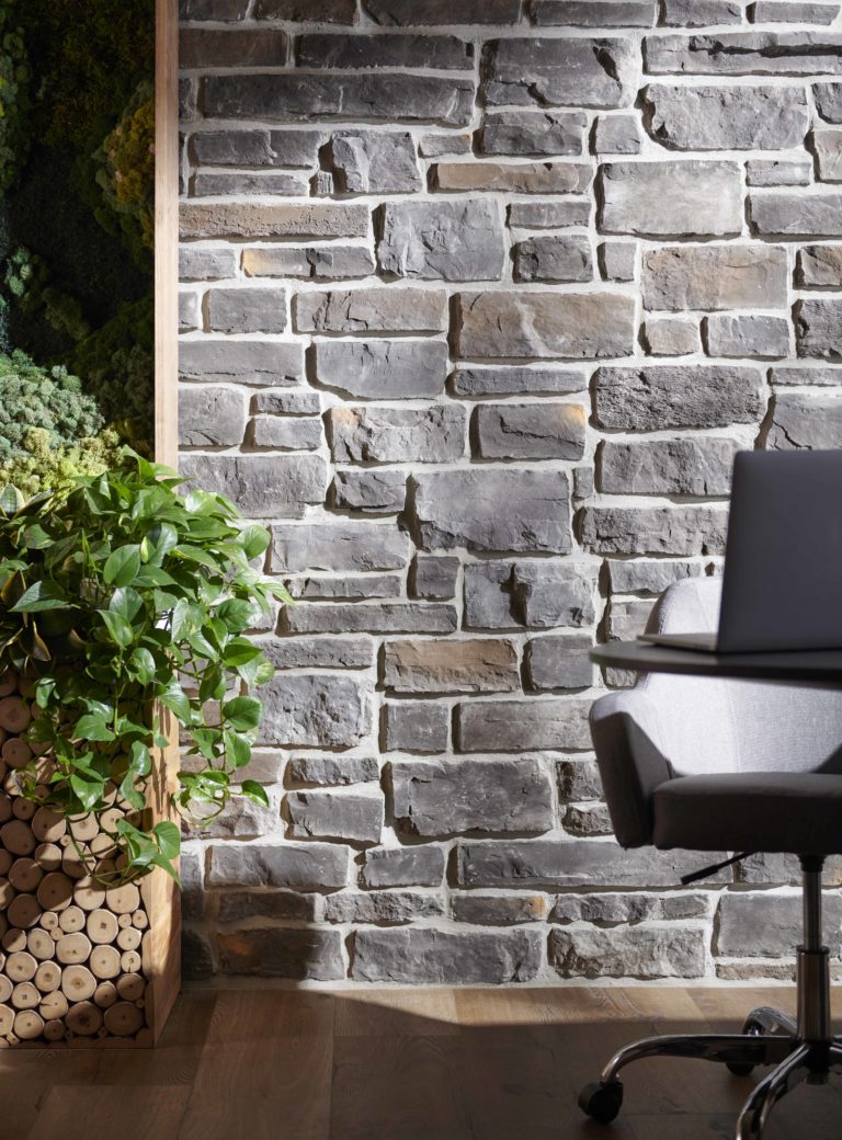 Weather Ledge from Dutch Quality Stone | CSI CAN-EN