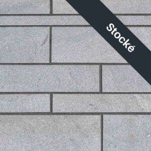 Pangaea® Natural Stone - Metropolitan, Chinook Texturé avec demi pouce joints de mortier